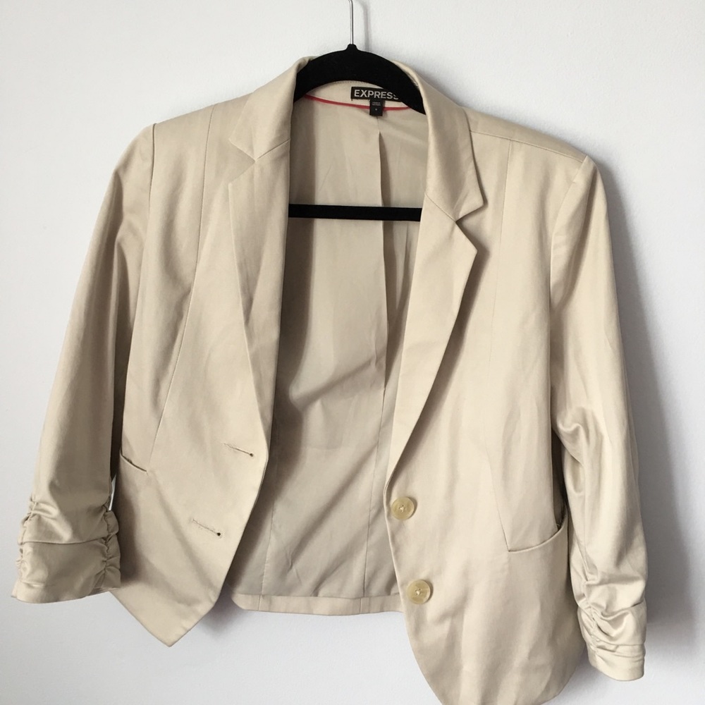 Khaki Express 3/4 sleeve blazer, size 6